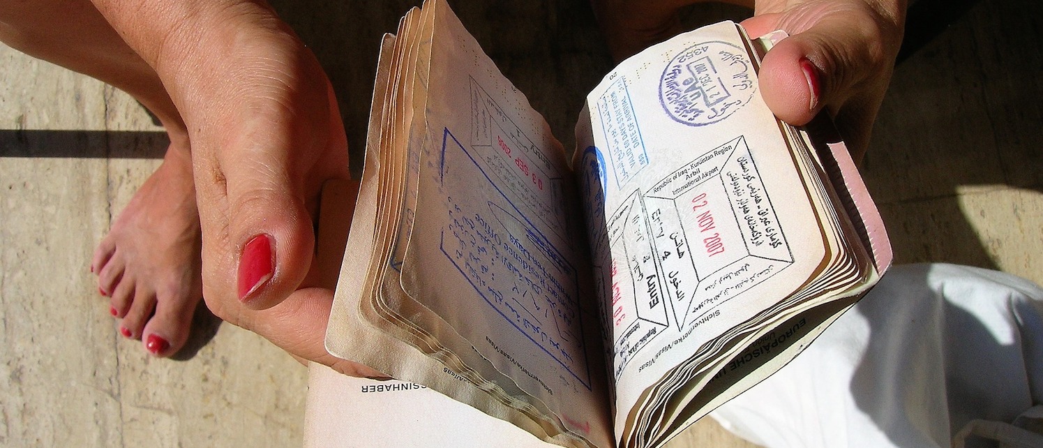 ЗАЛОГ | Почему медицинские учреждения просят оставить паспорт в залог?